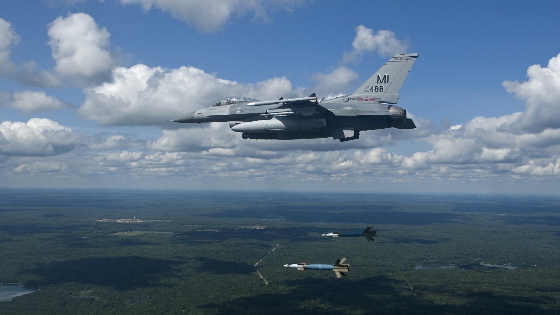 AYX官网-QQ飞车“冠军归来”速赛车队盼夺冠，qq飞车竞速赛车排名